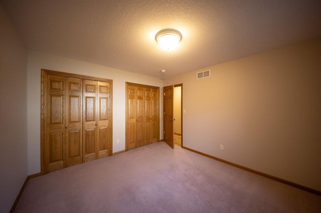 4931 Scenic View Drive SW, Rochester, MN 55902