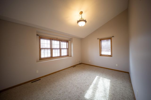 4931 Scenic View Drive SW, Rochester, MN 55902