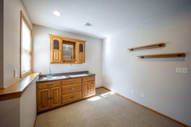 4931 Scenic View Drive SW, Rochester, MN 55902