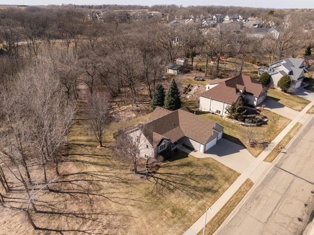 4931 Scenic View Drive SW, Rochester, MN 55902