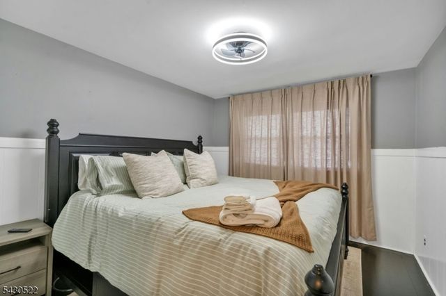 240 Gordon Ave, Totowa Boro, NJ 07512