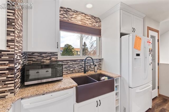 8758 Bellcove Circle, Colorado Springs, CO 80920