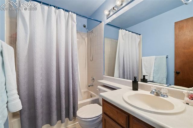 8758 Bellcove Circle, Colorado Springs, CO 80920