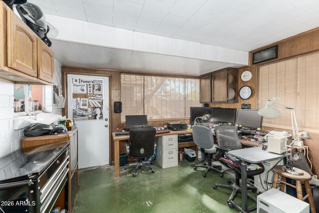 1032 W 6TH Place, Mesa, AZ 85201