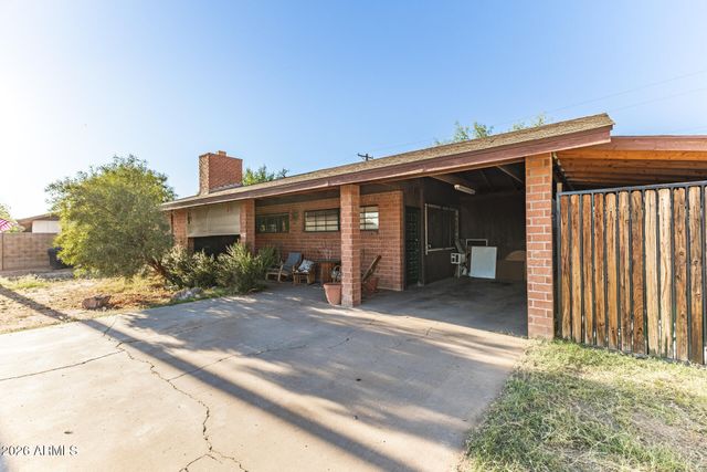 1032 W 6TH Place, Mesa, AZ 85201