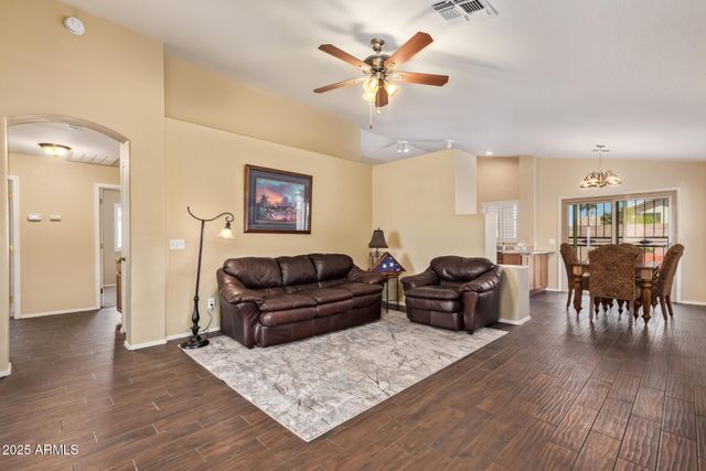 174 W DEL RIO Street, Gilbert, AZ 85233