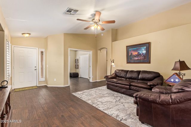 174 W DEL RIO Street, Gilbert, AZ 85233