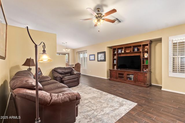 174 W DEL RIO Street, Gilbert, AZ 85233