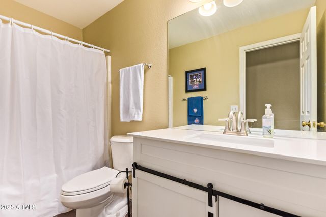 174 W DEL RIO Street, Gilbert, AZ 85233