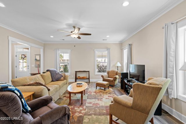 4 Tug Boat Lane, Beaufort, SC 29907