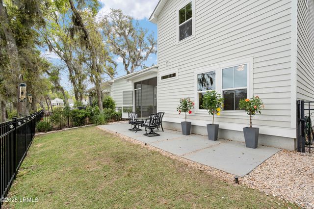 4 Tug Boat Lane, Beaufort, SC 29907