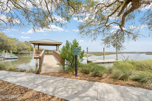 4 Tug Boat Lane, Beaufort, SC 29907