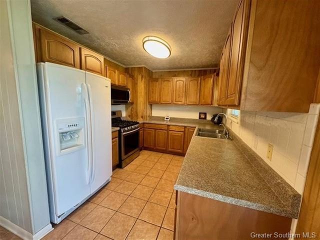 1201 Texas Street, Sulphur, LA 70663