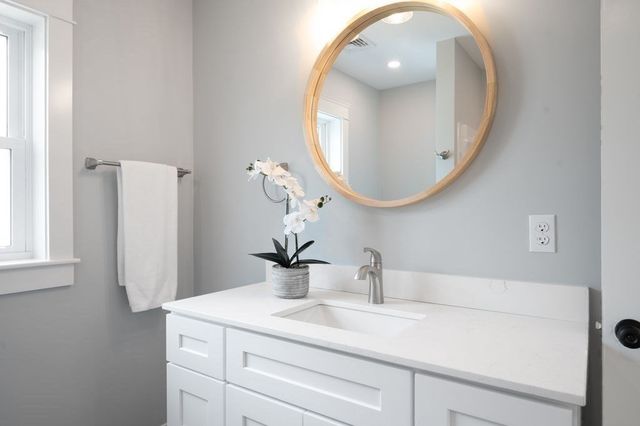 48 Beach Road C, Salisbury, MA 01952