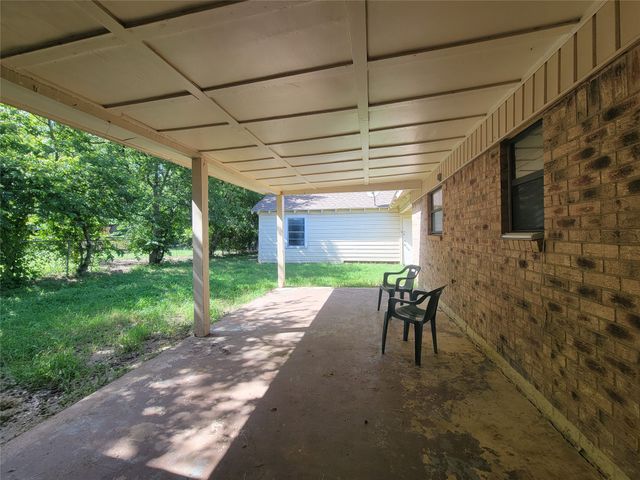 829 E Mustang Street, Crowley, TX 76036