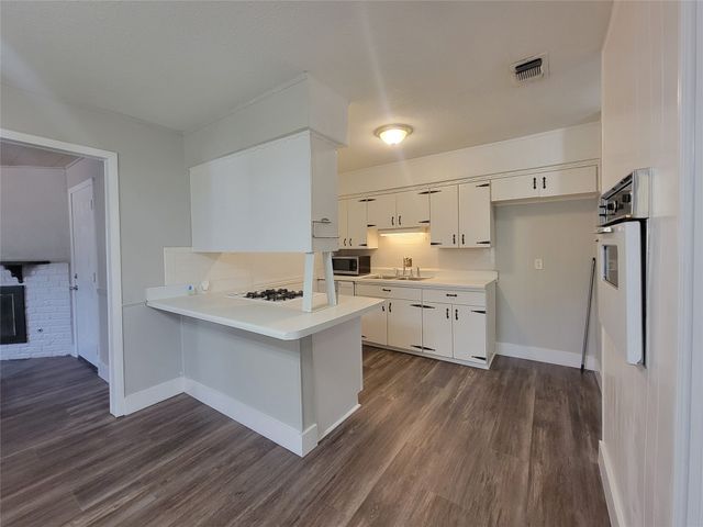 829 E Mustang Street, Crowley, TX 76036