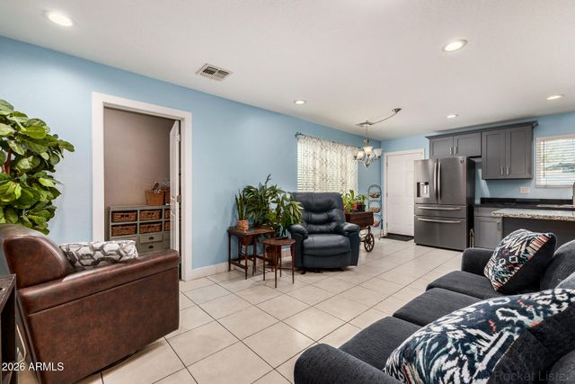 438 N 63RD Lane, Phoenix, AZ 85043