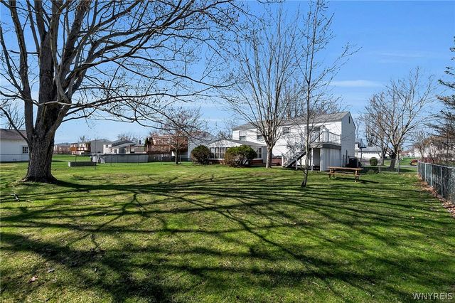 409 Tracey Lane, Grand Island, NY 14072