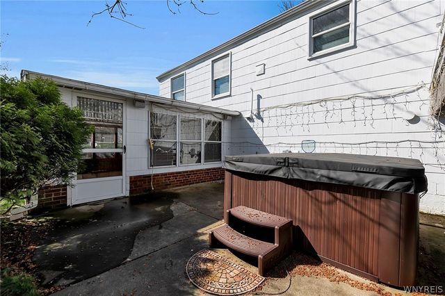 409 Tracey Lane, Grand Island, NY 14072