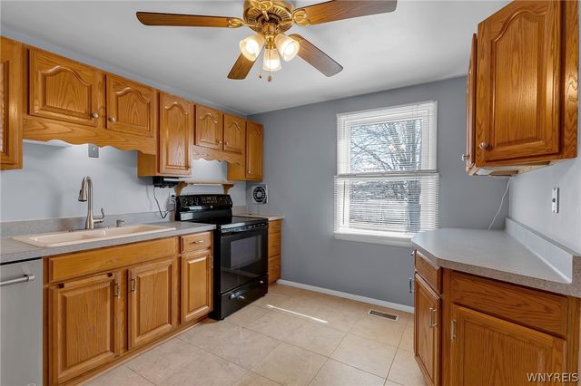 409 Tracey Lane, Grand Island, NY 14072