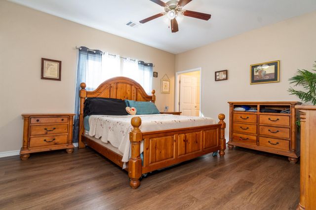 8616 Jones Road, Texas City, TX 77591