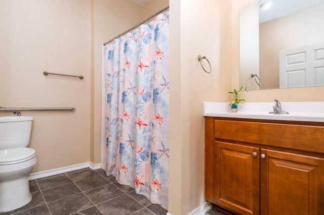 8616 Jones Road, Texas City, TX 77591