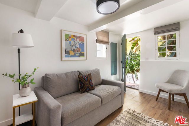 3117 Berkeley Avenue, Los Angeles, CA 90026