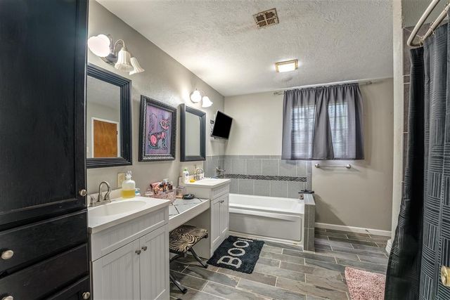 1035 Shady Lane, Westlake, LA 70669