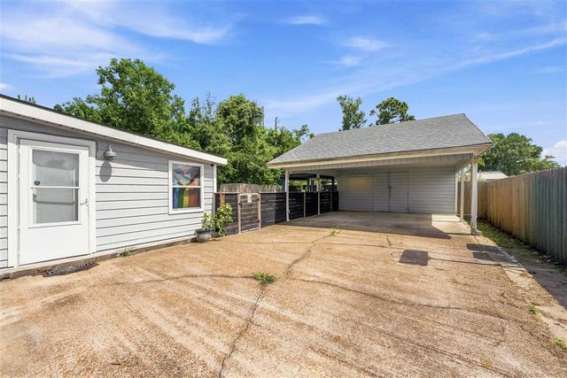 1035 Shady Lane, Westlake, LA 70669