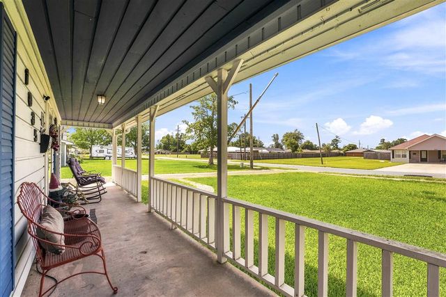 1035 Shady Lane, Westlake, LA 70669