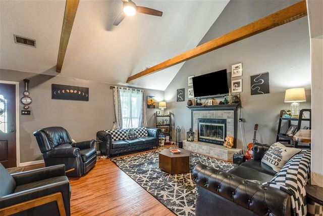 1035 Shady Lane, Westlake, LA 70669