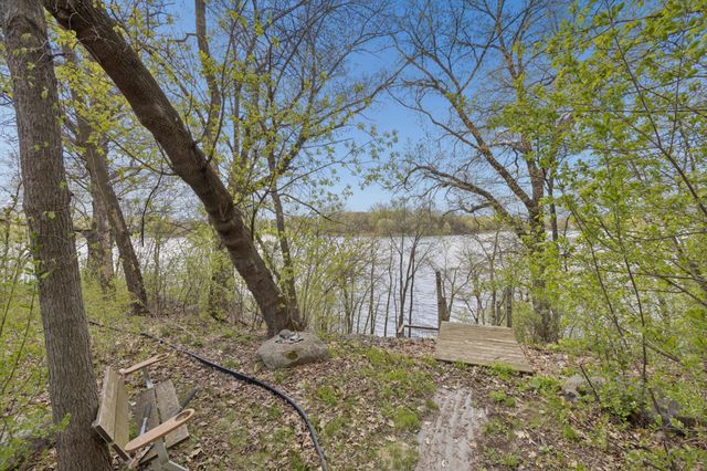5125 Fern Drive, Loretto, MN 55357