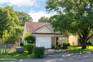 4117 Bay Pointe Dr, Louisville, KY 40241