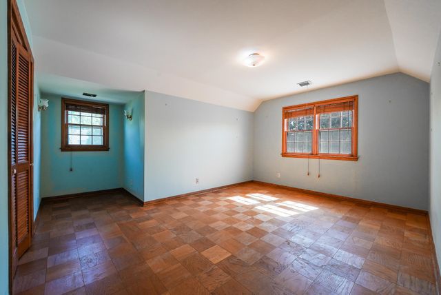 1305 W Park Ave, El Dorado, KS 67042