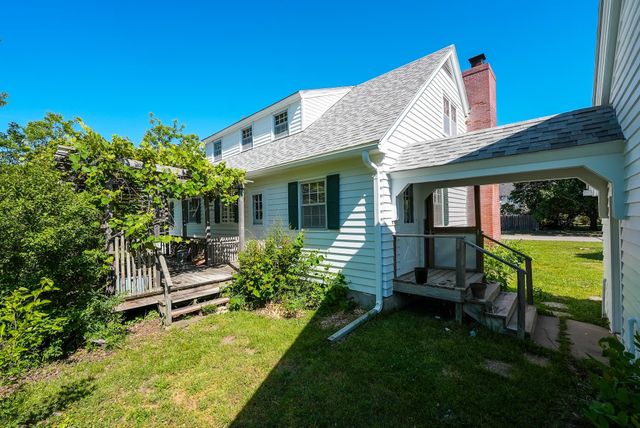 1305 W Park Ave, El Dorado, KS 67042