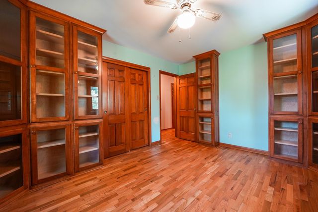 1305 W Park Ave, El Dorado, KS 67042