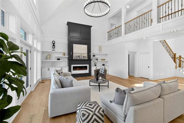 450 Birkdale Drive, Fayetteville, GA 30215