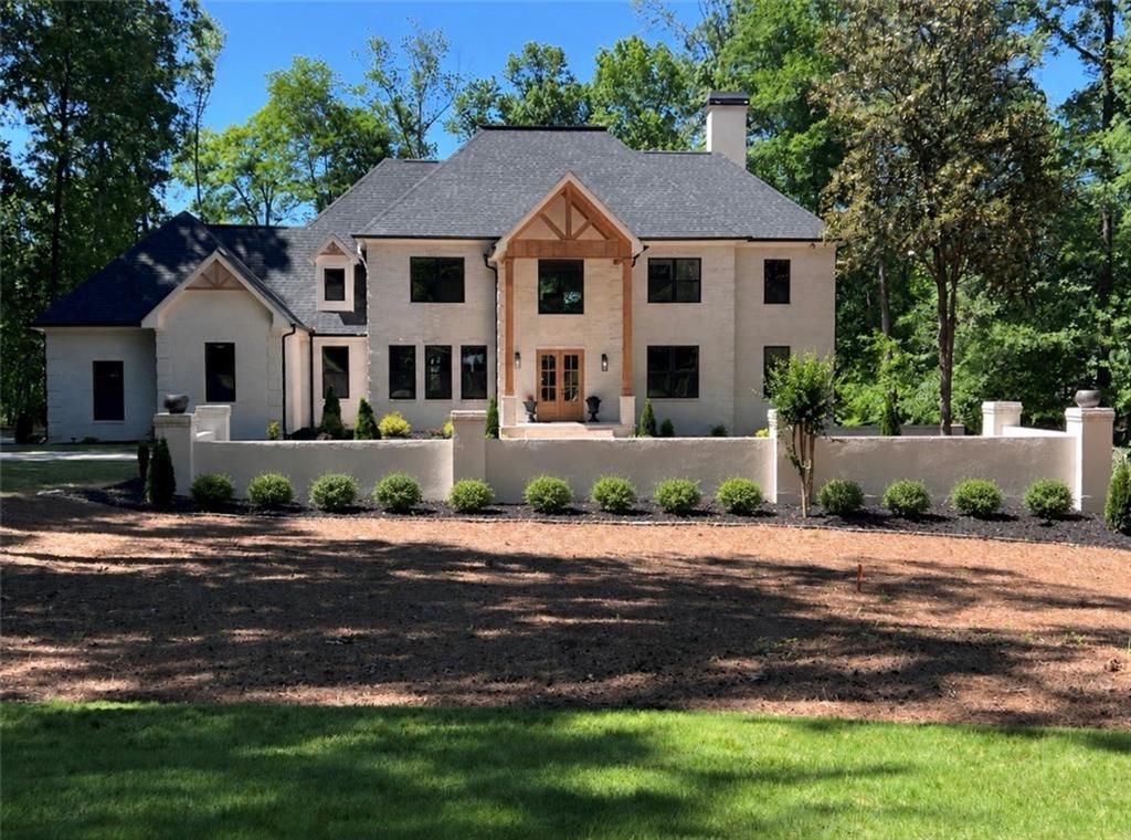 450 Birkdale Drive, Fayetteville, GA 30215