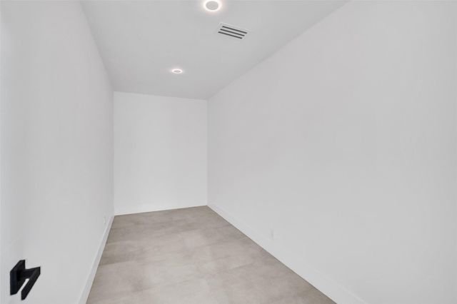 4920 Sarazen Drive, Hollywood, FL 33021