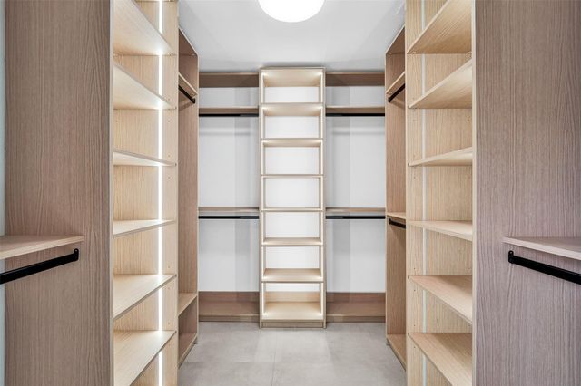 4920 Sarazen Drive, Hollywood, FL 33021