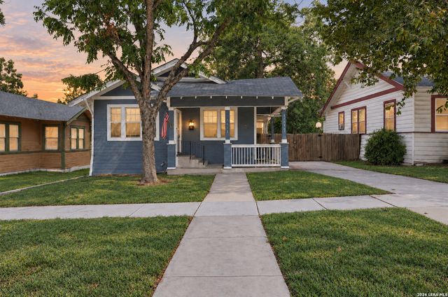 1115 W KINGS HWY, San Antonio, TX 78201