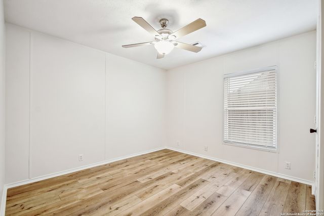 525 Gatewood Cir, New Braunfels, TX 78130