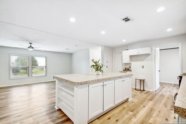 525 Gatewood Cir, New Braunfels, TX 78130