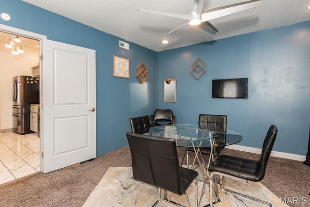 4157 Osceola Street, St Louis, MO 63116