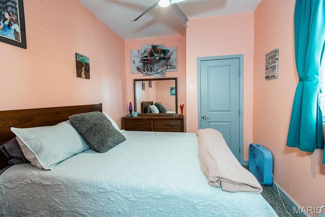 4157 Osceola Street, St Louis, MO 63116