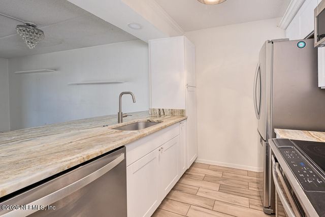 400 S 1ST Street S D, Jacksonville Beach, FL 32550