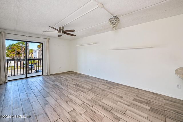 400 S 1ST Street S D, Jacksonville Beach, FL 32550