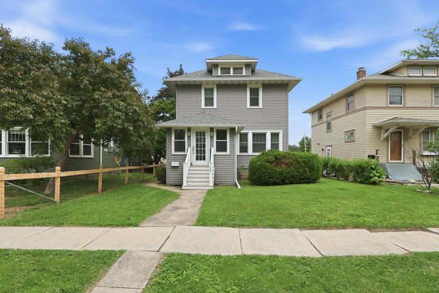 1608 Elm Street, Davenport, IA 52803