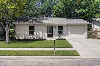 851 Walnut Park St, San Antonio, TX 78227