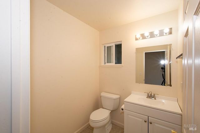 19191 Arnold Dr, Sonoma, CA 95476